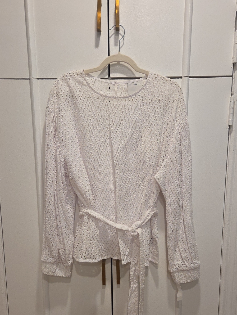 C/MEO Collective White Eyelet Tie-Waist Long Sleeve Blouse